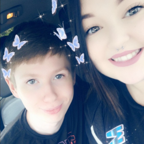 Meet your seller! - Picture 4 of 7